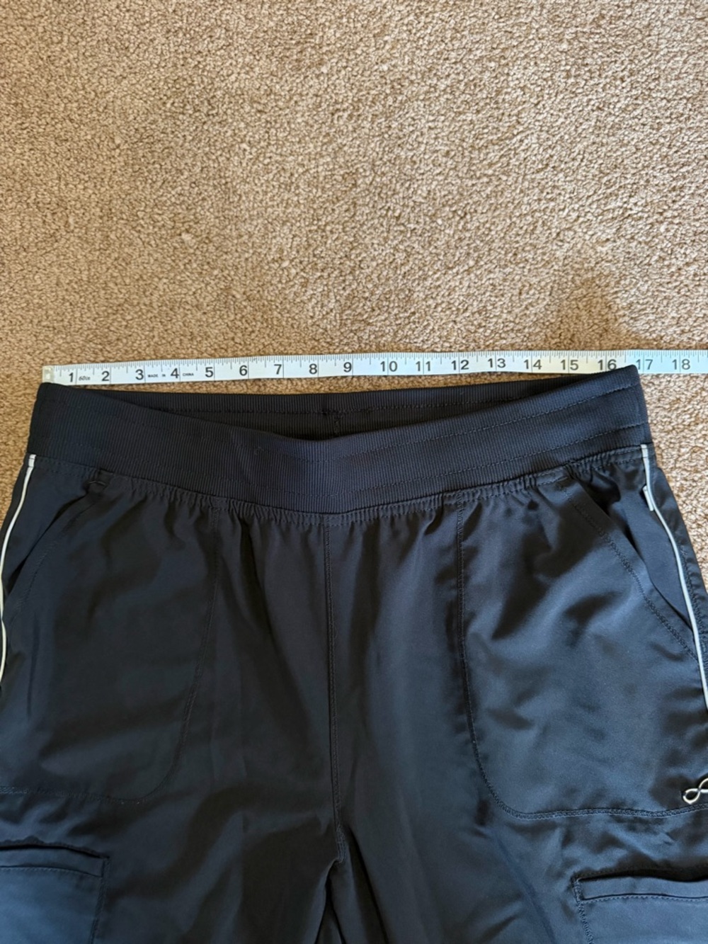 2 Pair Cherokee Infinity Women’s Scrub Jogger Pants Black Size Large Lot - Picture 6 of 7